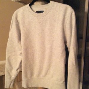 Men’s crewneck sweatshirt